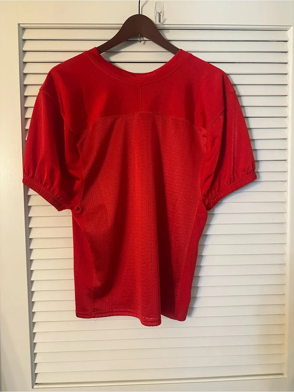 Youth Nike Red Short-Sleeve Athletic Practice Jersey XL